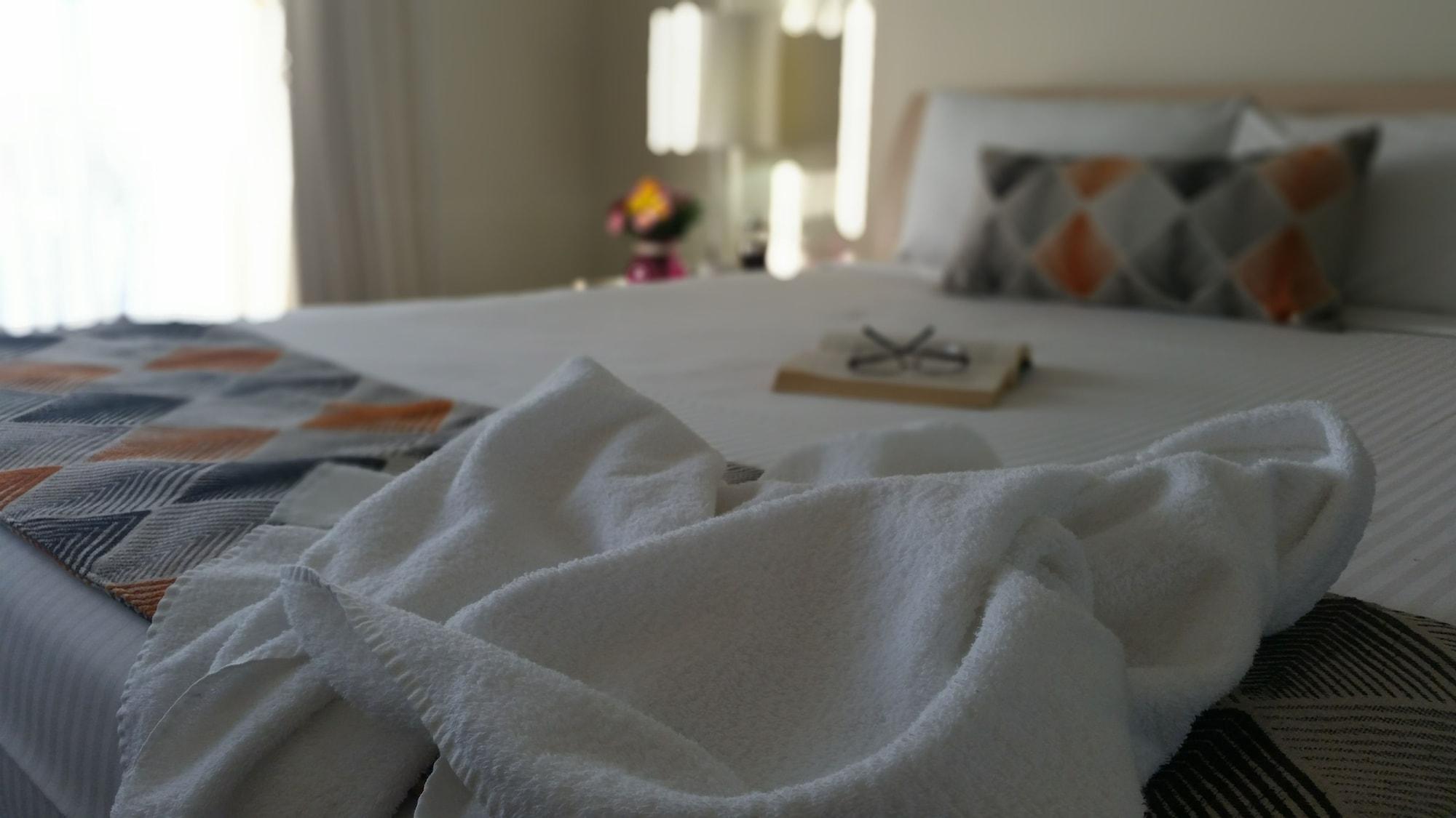 La Vida On Anzac Aparthotel เรดคลิฟฟ์ ภายนอก รูปภาพ