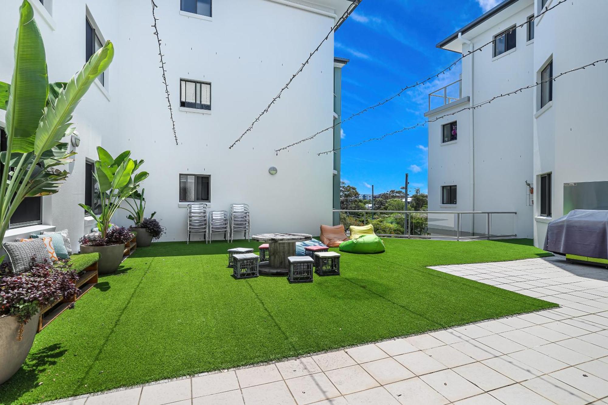 La Vida On Anzac Aparthotel เรดคลิฟฟ์ ภายนอก รูปภาพ