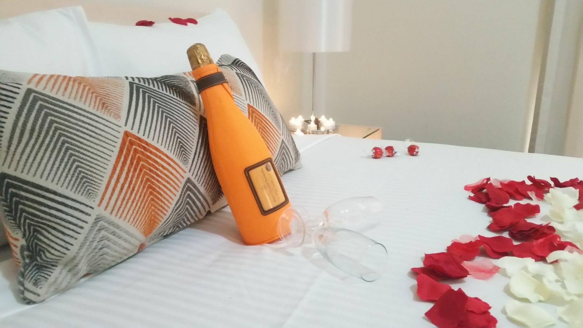 La Vida On Anzac Aparthotel เรดคลิฟฟ์ ภายนอก รูปภาพ